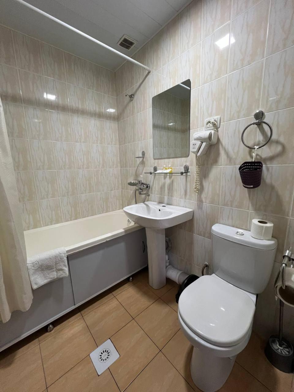 Temurkhan Hotel طشقند المظهر الخارجي الصورة
